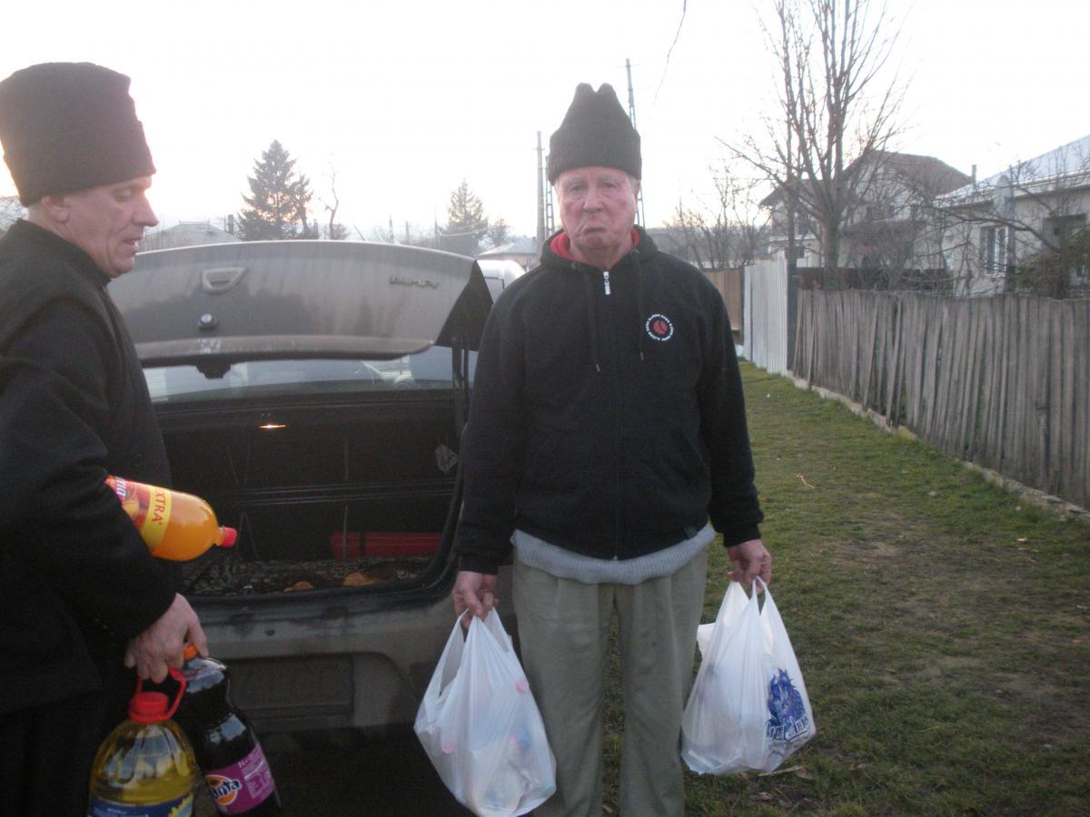 Actiuni caritabile in postul Nasterii Domnului - 2015