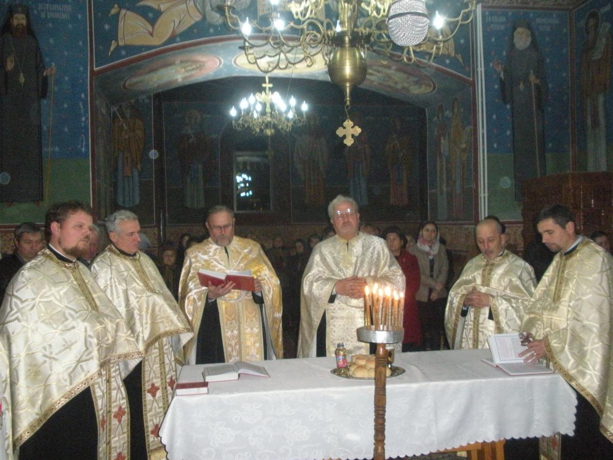 Sf Arh Mihail si Gavriil - Hram la Parohia Poiana Flamanzi 2016